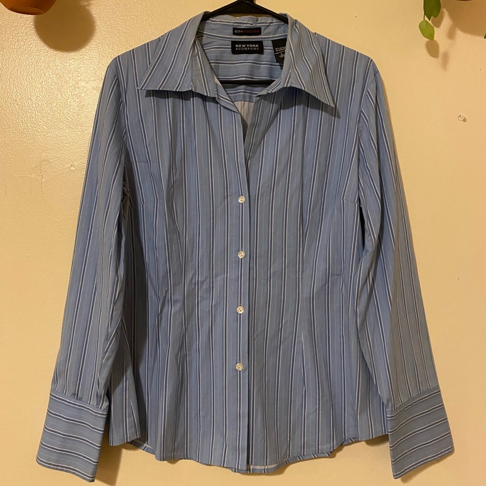 NYC blouse 💙